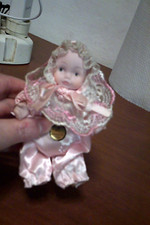 bambolina in ceramica cm 12