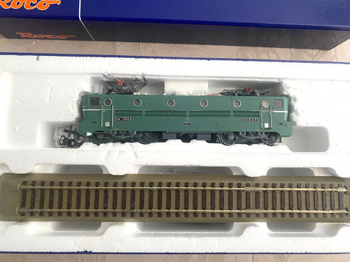 Roco locomotive 9004 - locomotive, bb