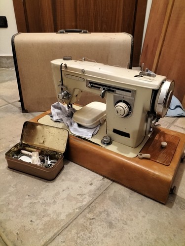 Macchina cucire vintage - da,