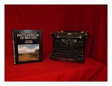 FAIRBAIRN, NEIL Una guida turistica ai campi di battaglia della Gran...