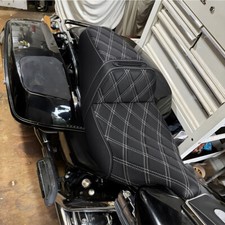 White Diamond Step-up Seat For