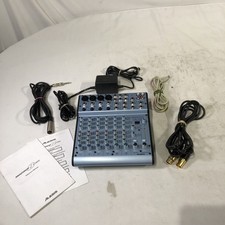 Mixer Alesis MultiMix 8 USB FX