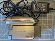 Videocamera Sony DCR-HC96