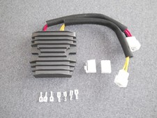 MOSFET ^Regolatore di