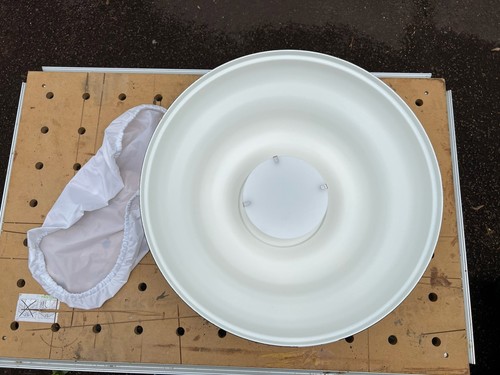 Beauty dish mola demi - mola, 22"