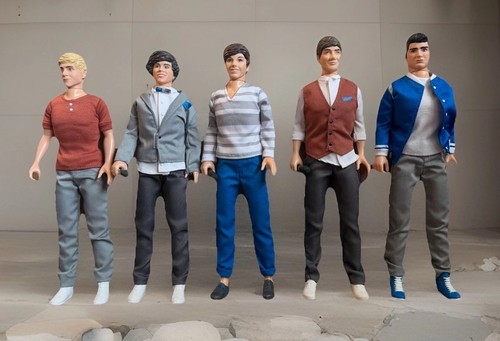 Set bambola one - one, direction