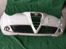 Paraurti anteriore ALFA ROMEO MITO .(2012-2016). danneggiato come in foto