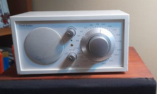 radio tivoli  model one henry