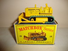 MATCHBOX REGULAR 1-75 18c