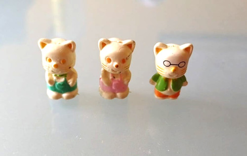 Meow meows wonderland - meow,