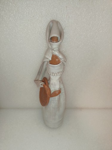 Statua donna sarda ceramica - statua,