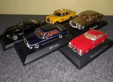 Lotto di 5 modellini Mercedes