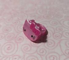 Anello medaglione plastica