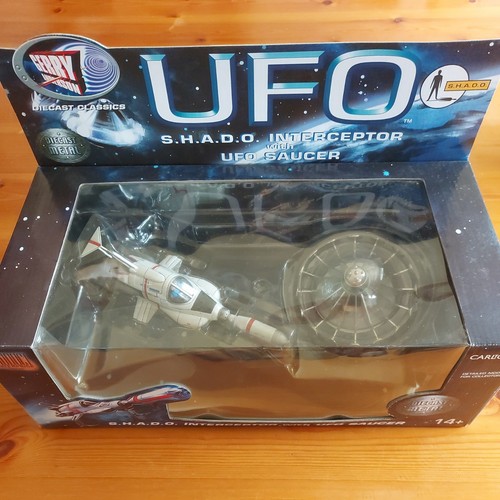 Ufo shado interceptor - interceptor, with