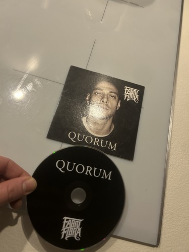 Quorum fabri fibra raro - quorum,