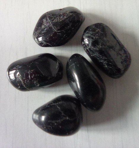 Tormalina nera burattati - nera,