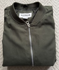 Giubbotto Bomber Uomo Pull and Bear Taglia Media Verde Scuro. Ottime condizioni 