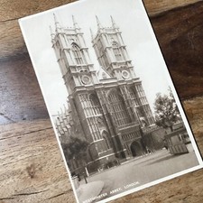 Vintage Postcard. Westminster