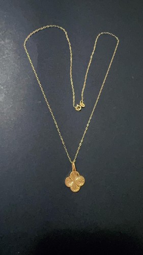 Collana con ciondolo - collana,