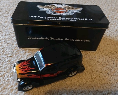 1935 ford berlina - 1:38,