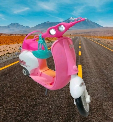 Barbie vespa motore - vespa, scooter