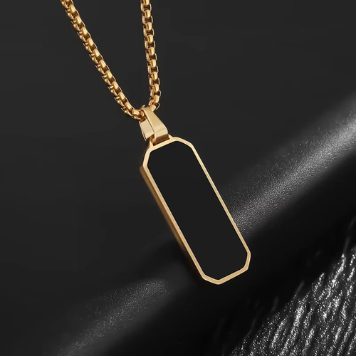 Collana con ciondolo