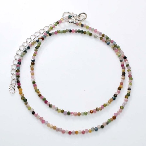 Collana con perline rosa - con,