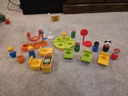 Fisher price little people - fisher,
