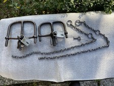 Antiche manette schiavettoni