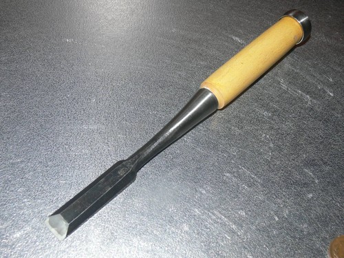 Scalpello giapponese smussato