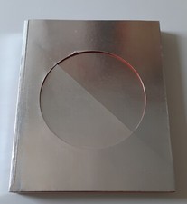 SCHEGGI LA BREVE E INTENSA