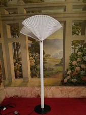 Lampada da terra vintage Butterfly disegnata da Afra e Tobia Scarpa per Flos