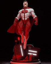 Invincible omni man statue