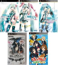 PSP Hatsune Miku Project Diva 1° 2° Expend Black Rock Shooter K-On set Giappone