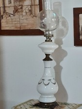 lampada a petrolio antica
