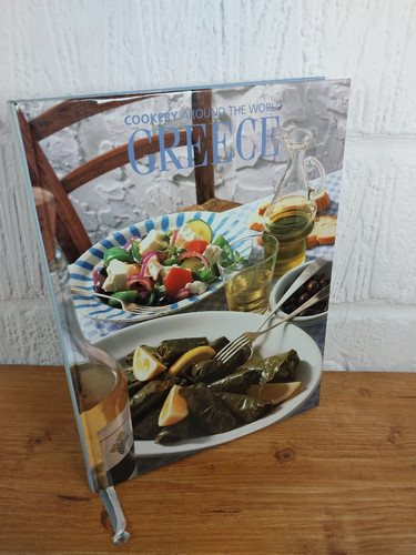 Cookery around the world - the,