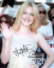 DAKOTA FANNING 8x10" (20x25