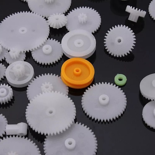 Ingranaggi in plastica - 64,