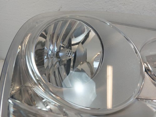 Faro proiettore anteriore