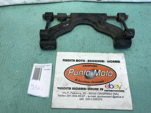 Staffa supporto motore