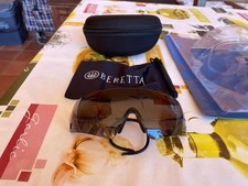 Occhiali da sole Beretta ancora confezionati
