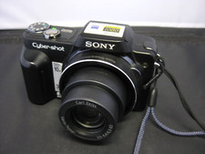 Sony Cyber-shot DSC-H10 8,1 MP 10 x fotocamera digitale zoom con accessori testata
