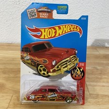 Hot Wheels HW Showdown HW FLAMES - '52 Hudson Hornet-M3