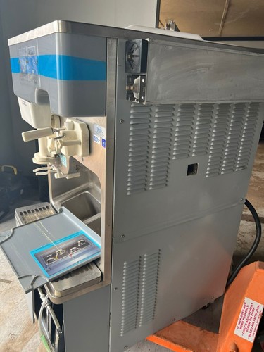 Ice cream machine carpigiani - machine,