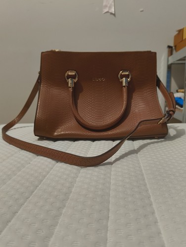 Borsa liu - borsa,
