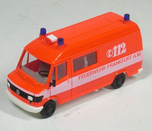 Mercedes 207 ambulanza - mercedes, d