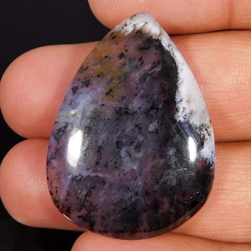 Splendida pietra - 37,70, ct.