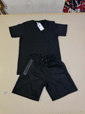 Set corto Nike Tech