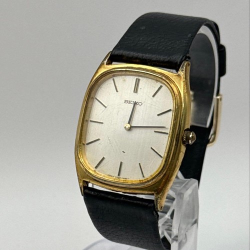 Seiko 2220 3530 - 3530, quadrato
