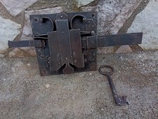 ANTICA, GRANDE SERRATURA IN